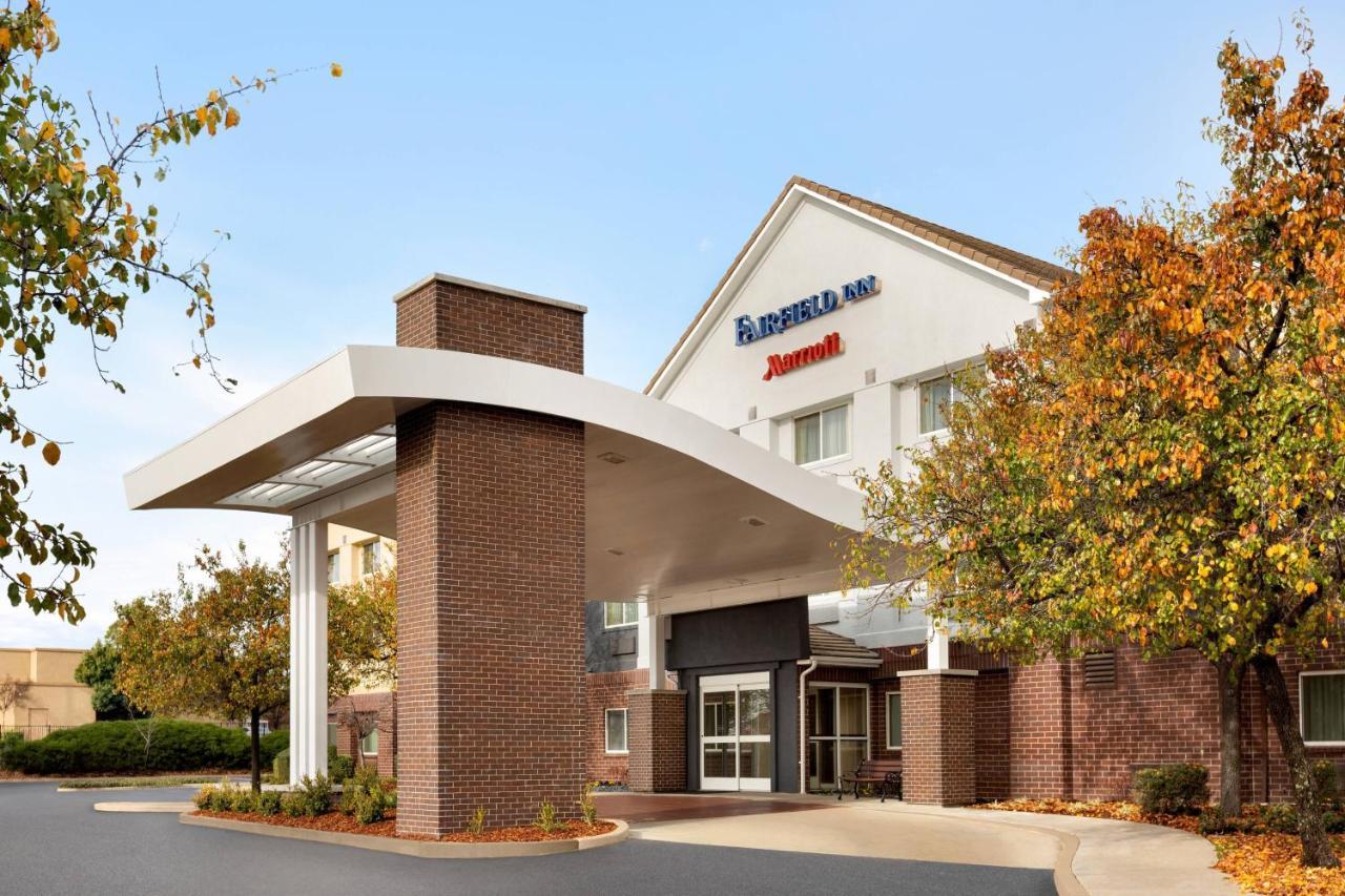 Fairfield Inn Roseville Exterior photo